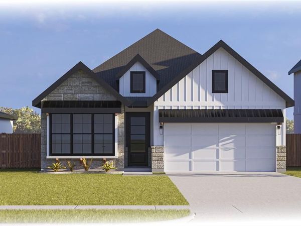 303 E Locust Street, Leonard, TX 75452