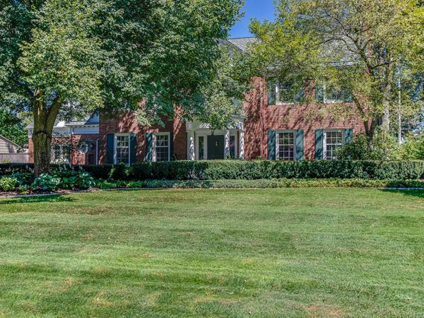 904 Plymouth Avenue SE, Grand Rapids, MI 49506