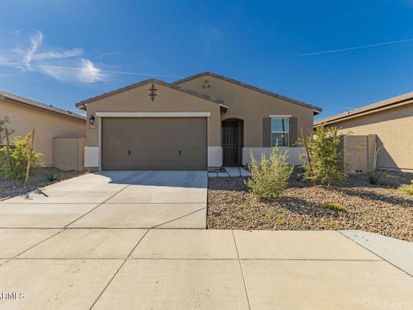 6755 W PEDRO Lane, Laveen, AZ 85339