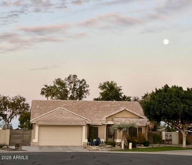 401 E Merrill Avenue, Gilbert, AZ 85234 Main Photo