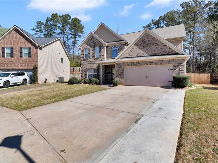Property Image 4