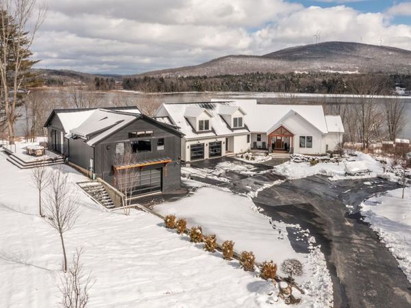 111 Lakeside Avenue, Milton, VT 05468