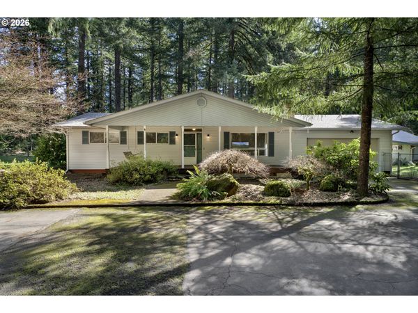 56642 MCKENZIE HWY, McKenzie Bridge, OR 97413