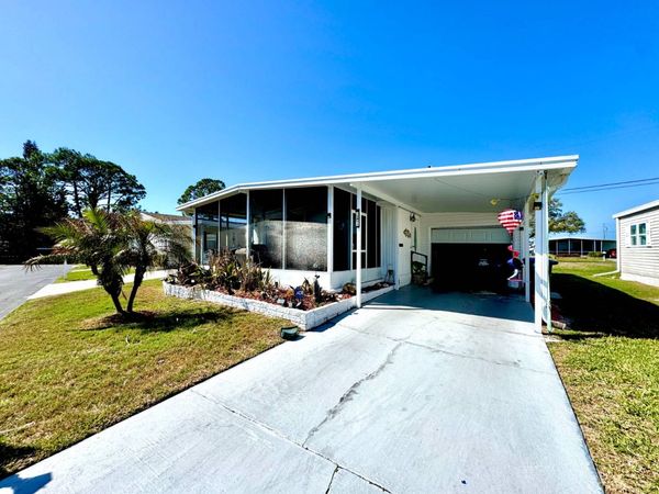 1294 Williamsburg Pl, Daytona Beach, FL 32119