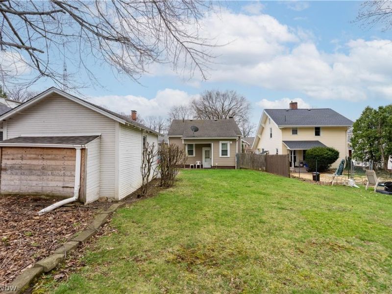 1511 34th Street NW, Canton, OH 44709 Photo 8