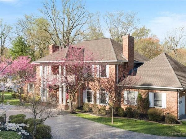 532 WALKER RD, GREAT FALLS, VA 22066