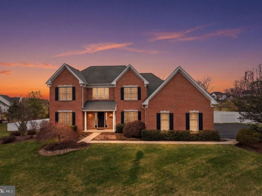 29 Paige Trl, Perkasie, PA 18944 Main Photo