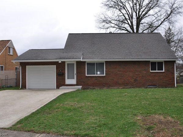 539 Royer Avenue NW, North Canton, OH 44720