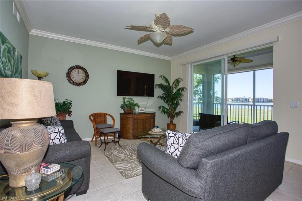 10350 Washingtonia Palm Way, Unit 4223, Fort Myers, FL 33966 Photo