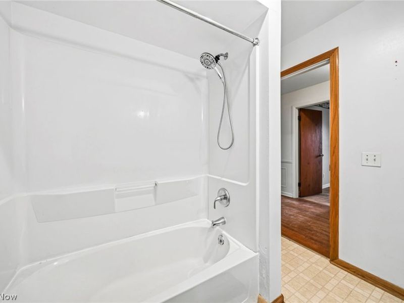 2535 Sears Road, Stow, OH 44224 Photo 19