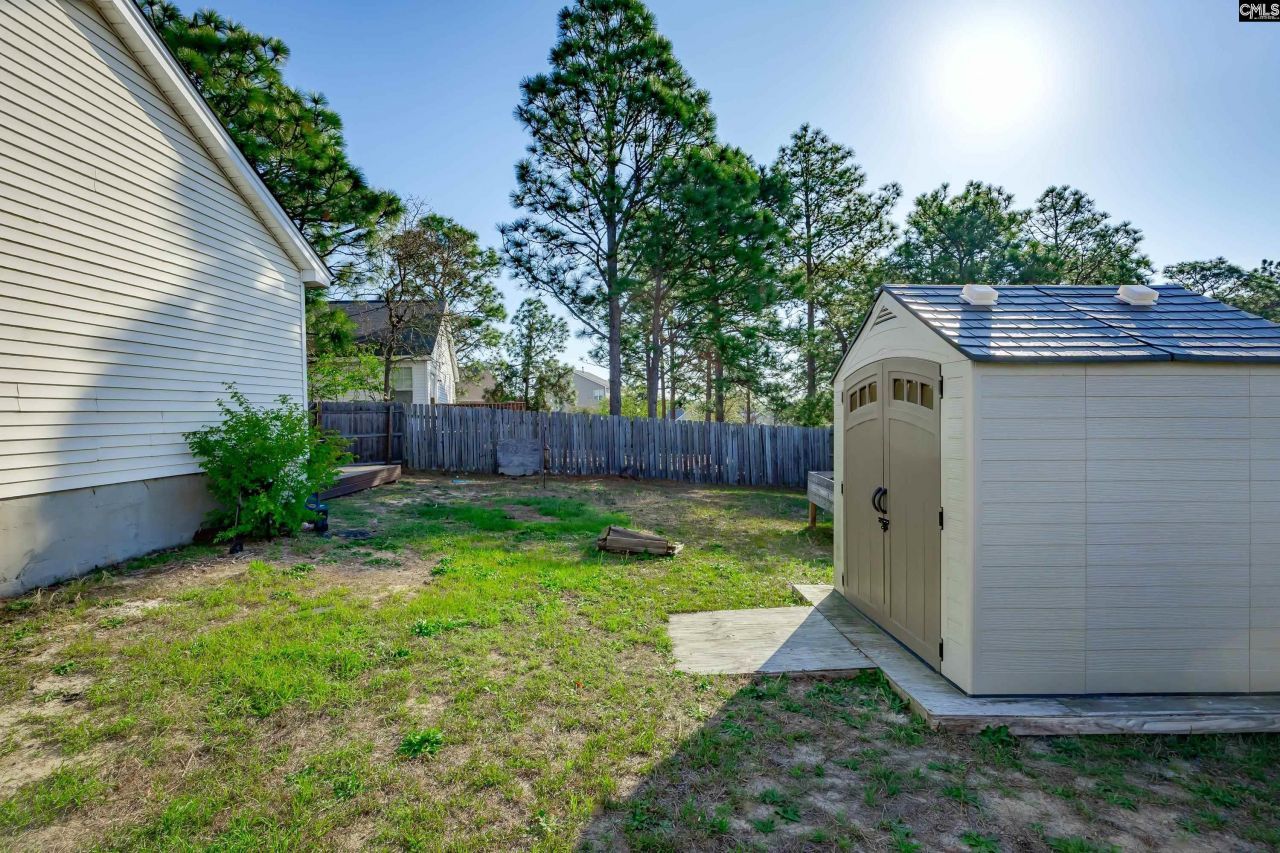 16 Glenn Knoll  Photo 25