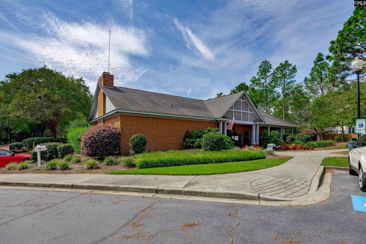 16 Glenn Knoll  Photo 27