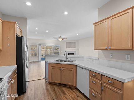 5570 Knoll View Way, Sparks, NV 89436 Photo