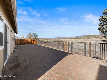 5570 Knoll View Way, Sparks, NV 89436 Photo
