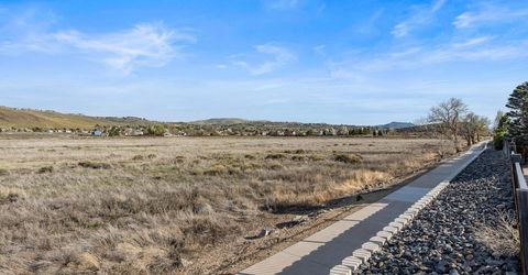 5570 Knoll View Way, Sparks, NV 89436 Photo