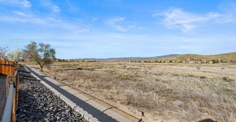 5570 Knoll View Way, Sparks, NV 89436 Photo