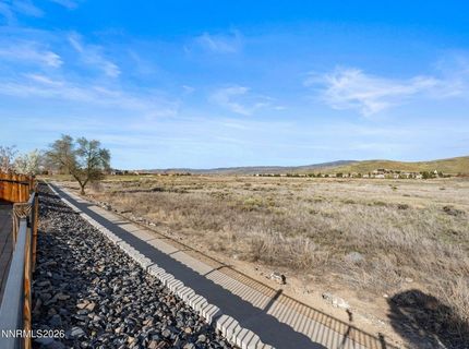 5570 Knoll View Way, Sparks, NV 89436 Photo