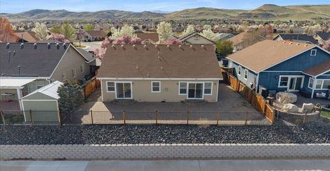 5570 Knoll View Way, Sparks, NV 89436 Photo