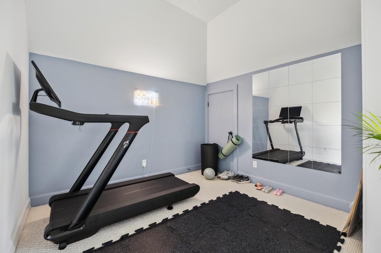 2431 Settlers Street Photo 43