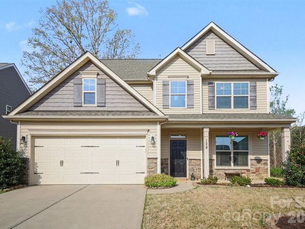 128 Lantern Acres Drive, Mooresville, NC 28115