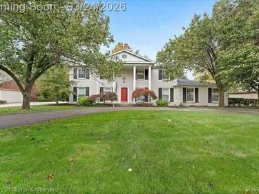 22238 Harlan Drive, Grosse Ile Twp, MI 48138