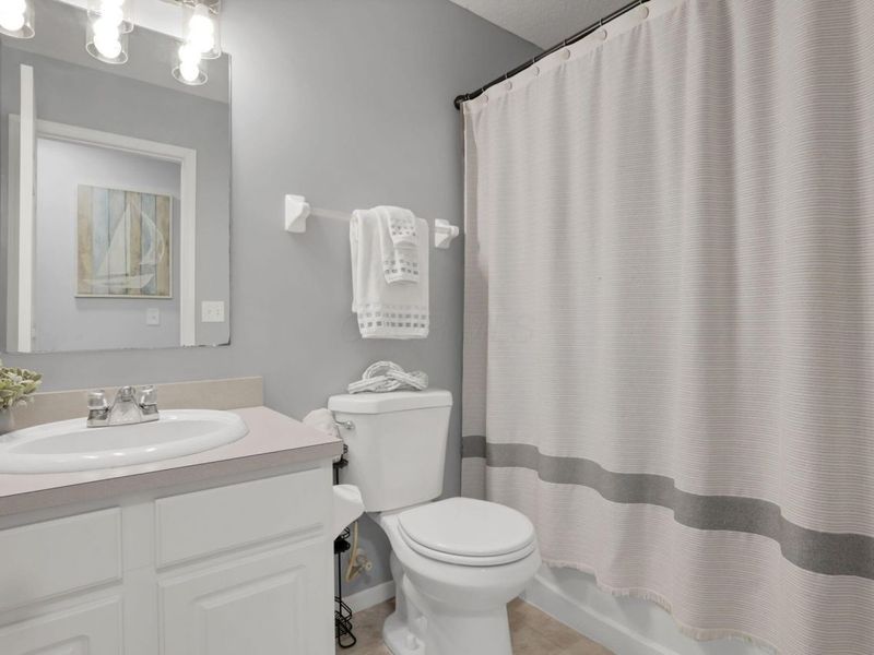 201 Autumn Ridge Circle , Pickerington, OH 43147 Photo 25