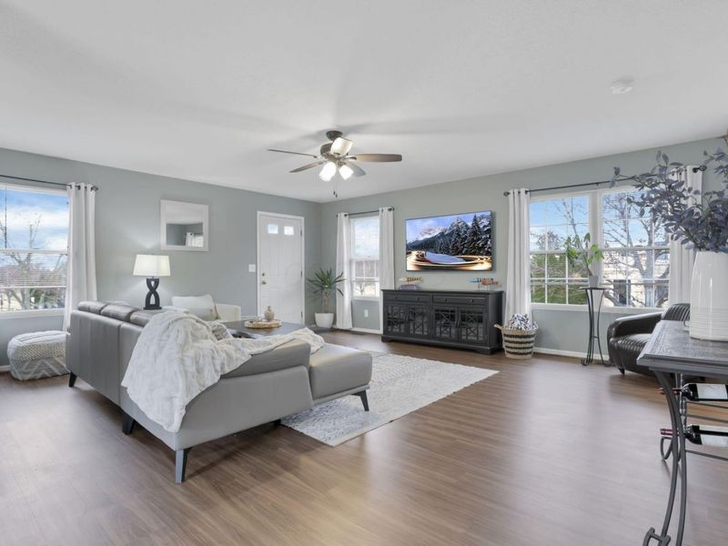 201 Autumn Ridge Circle , Pickerington, OH 43147 Photo 8