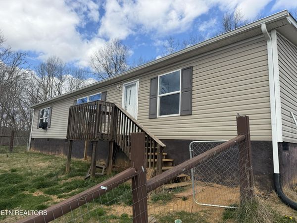 1725 Richard Lane, Knoxville, TN 37914