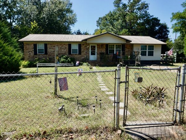 2071 Short Avenue, Sneads, FL 32460