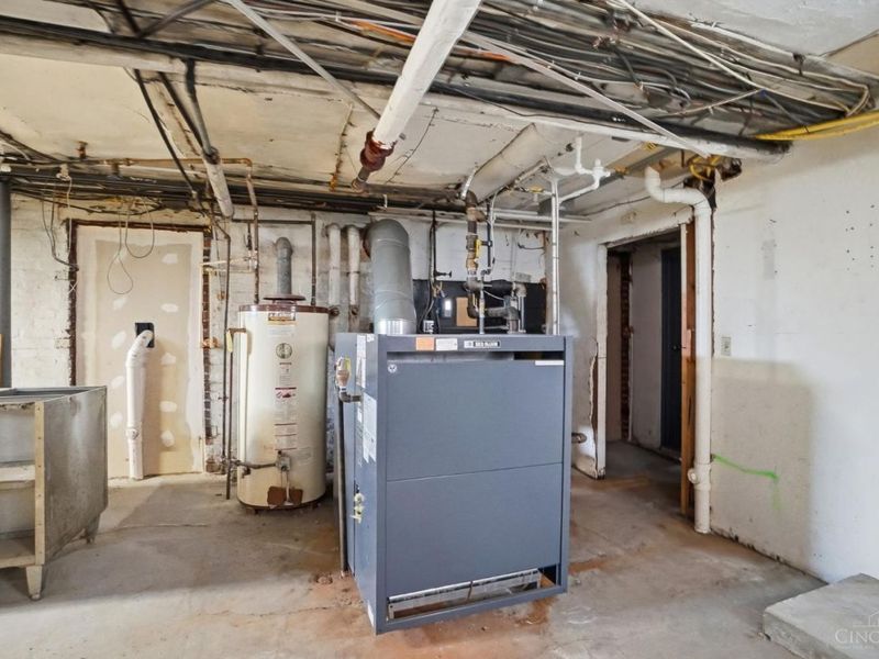 61 William H Taft Road, Cincinnati, OH 45219 Photo 20