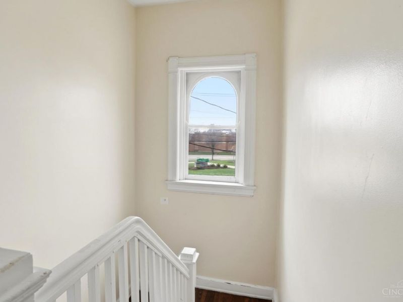 61 William H Taft Road, Cincinnati, OH 45219 Photo 4