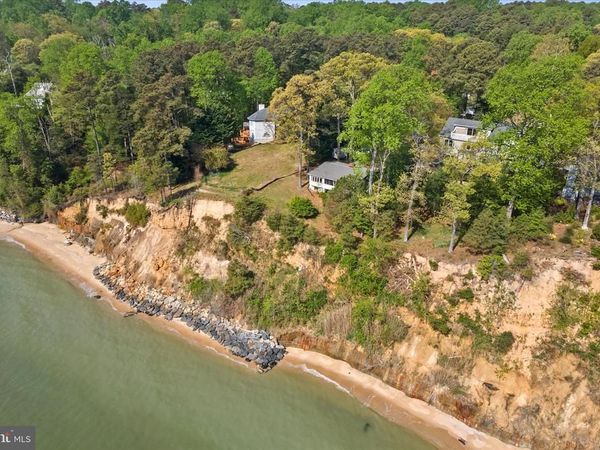 1165 STAGECOACH CIRCLE, LUSBY, MD 20657