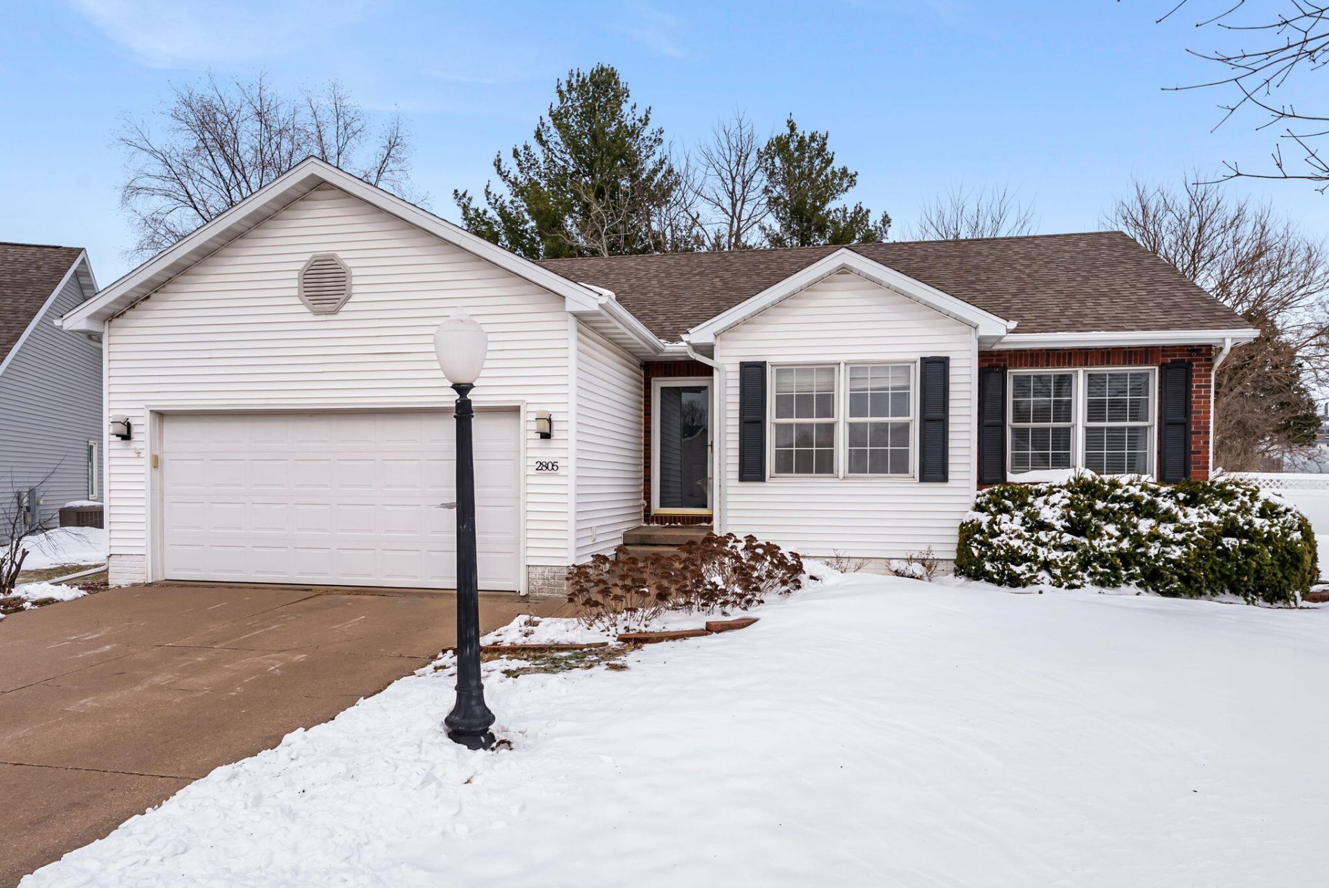 2805 Kaitlyn, Muscatine, IA 52761 Main Photo