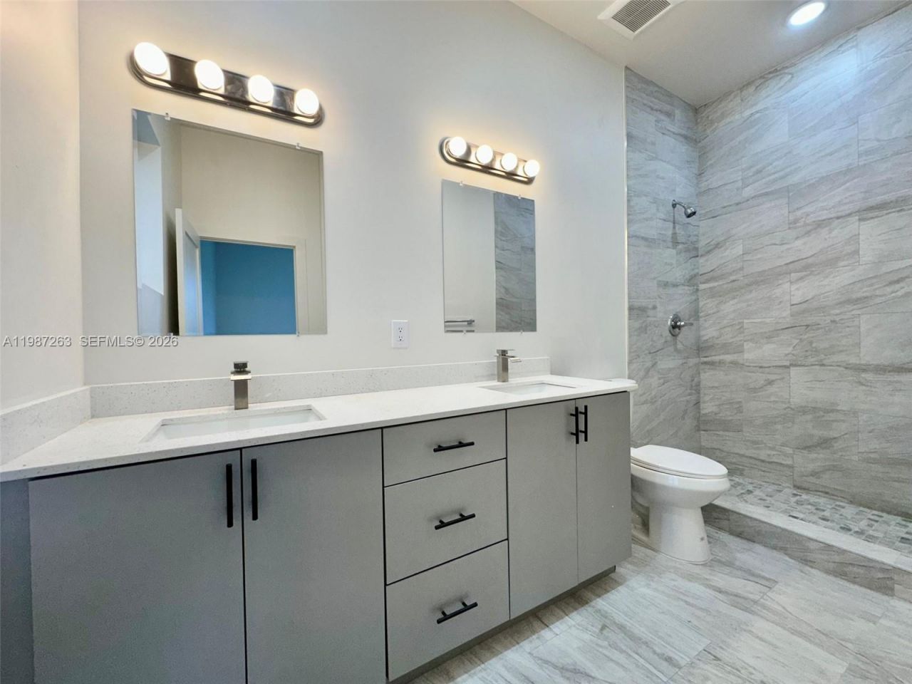 2377 NW 105th St, Unit 1, Miami, FL 33147 Photo