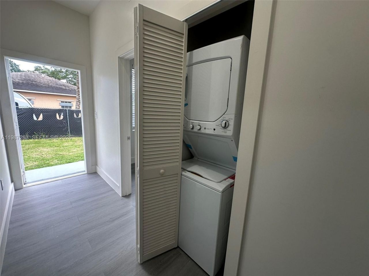 2377 NW 105th St, Unit 1, Miami, FL 33147 Photo