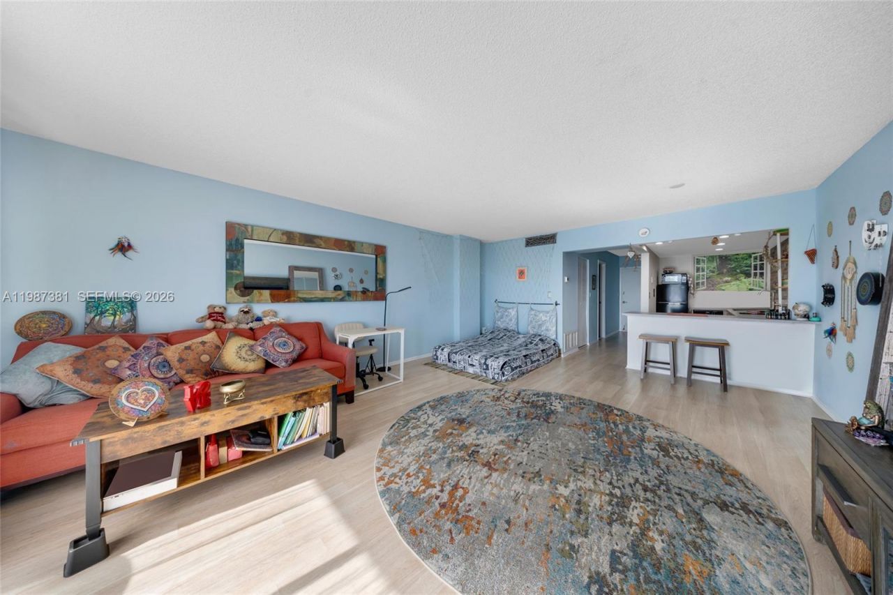 12500 NE 15th Ave , Unit 312, North Miami, FL 33161 Photo