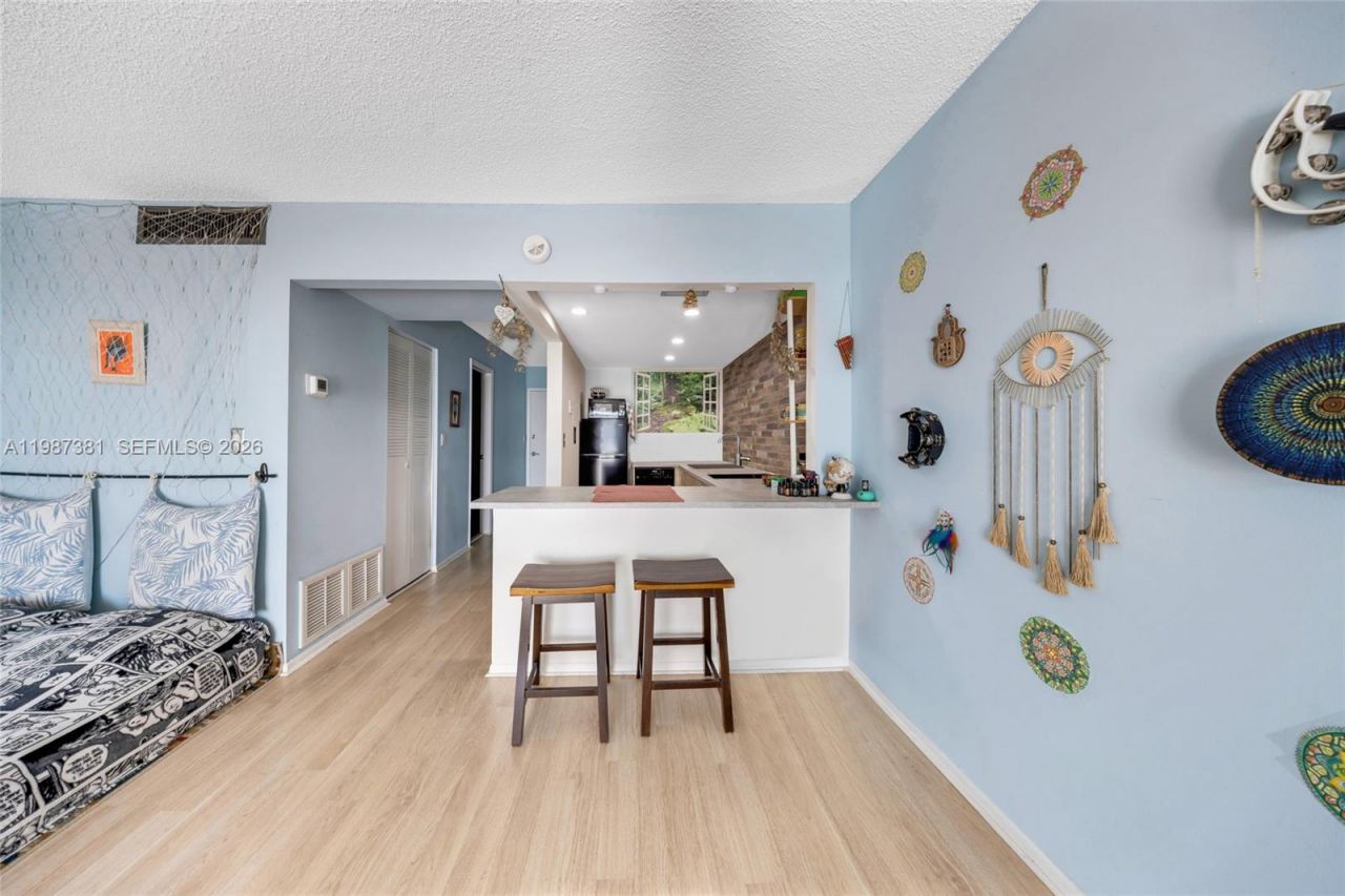 12500 NE 15th Ave , Unit 312, North Miami, FL 33161 Photo