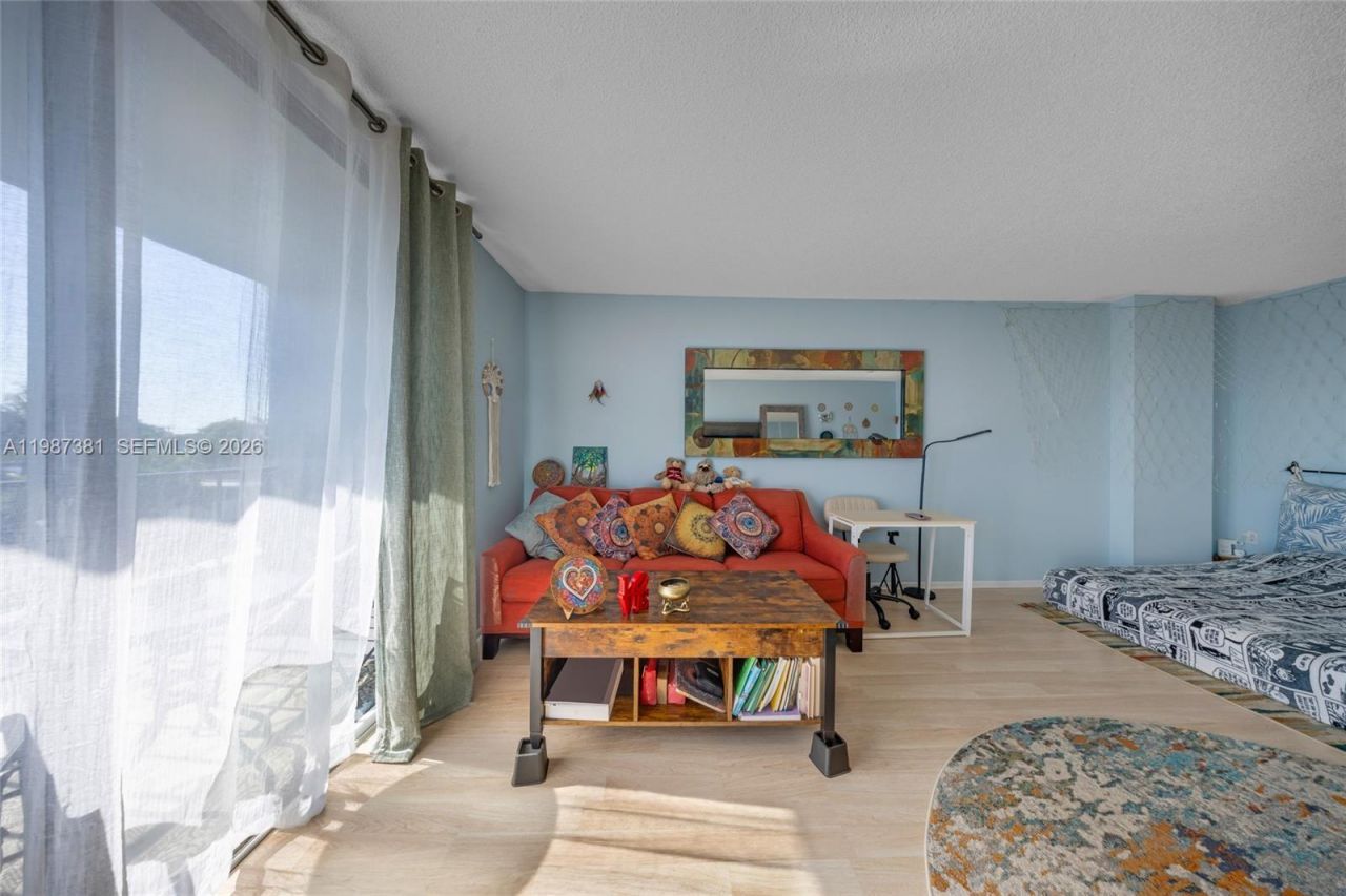 12500 NE 15th Ave , Unit 312, North Miami, FL 33161 Photo