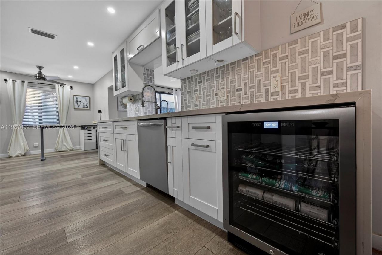 371 SE 3rd St , Unit 371, Pompano Beach, FL 33060 Photo