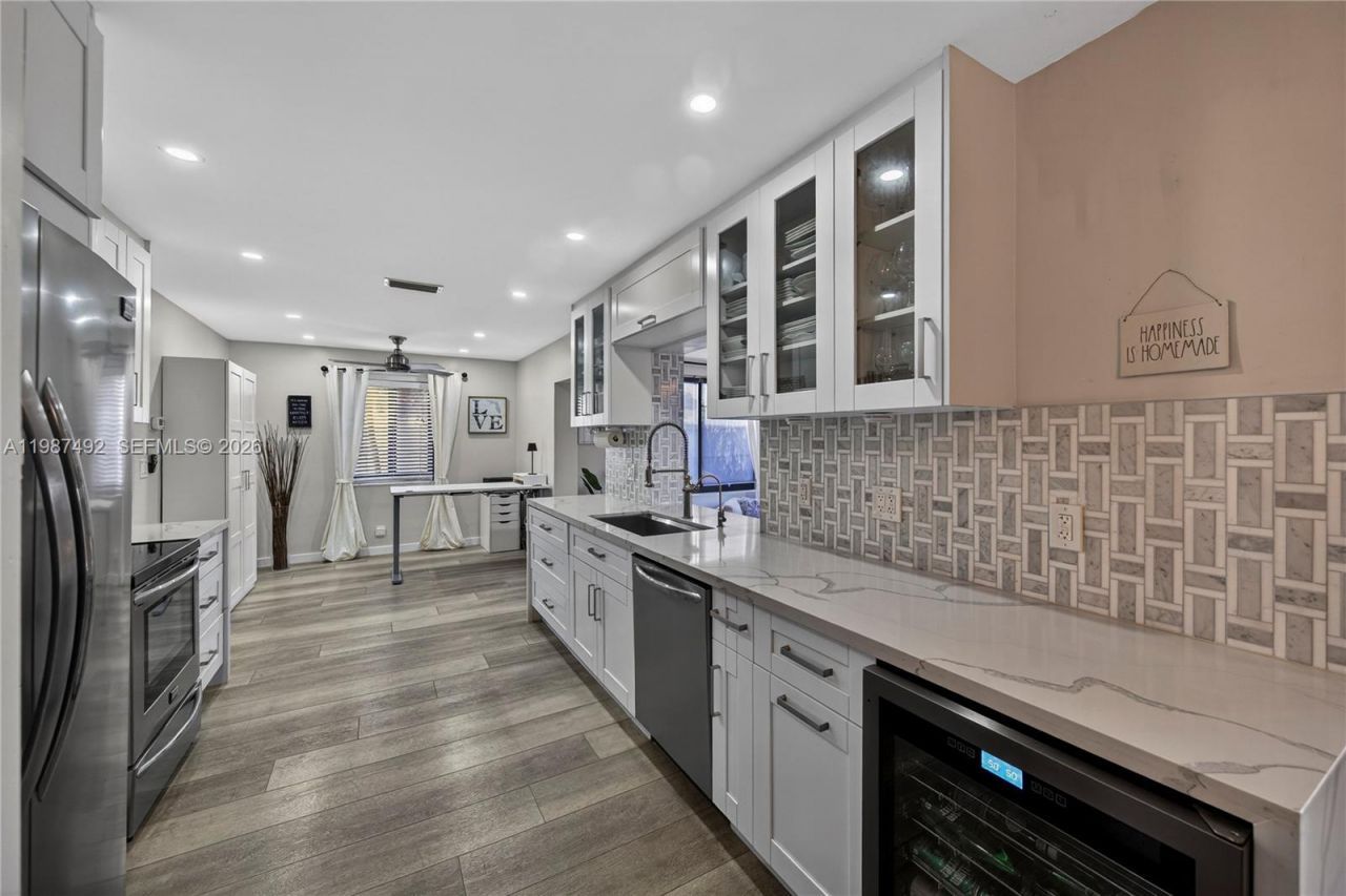 371 SE 3rd St , Unit 371, Pompano Beach, FL 33060 Photo