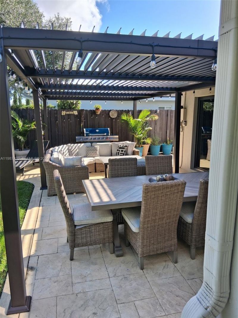 371 SE 3rd St , Unit 371, Pompano Beach, FL 33060 Photo