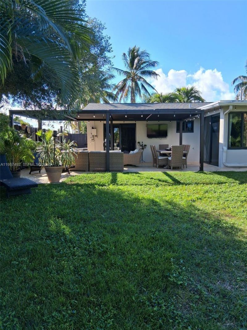 371 SE 3rd St , Unit 371, Pompano Beach, FL 33060 Photo