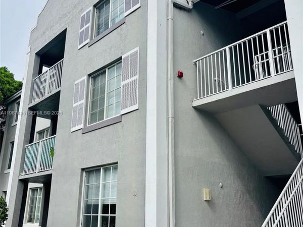 777 SW 111th Way , Unit 101, Pembroke Pines, FL 33025