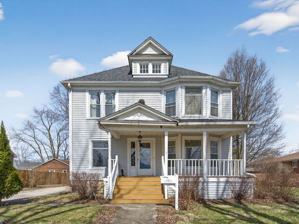 206 W Delaware Street , Dwight, IL 60420