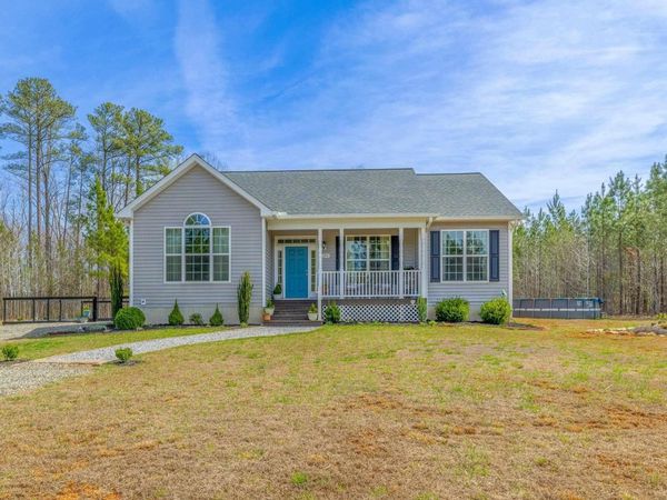 1340 ROUNDABOUT RD, Louisa, VA 23093