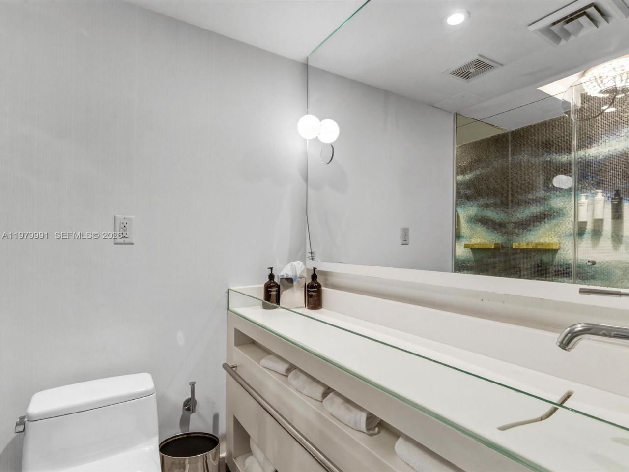 1100 West Ave , Unit 1414, Miami Beach, FL 33139 Photo