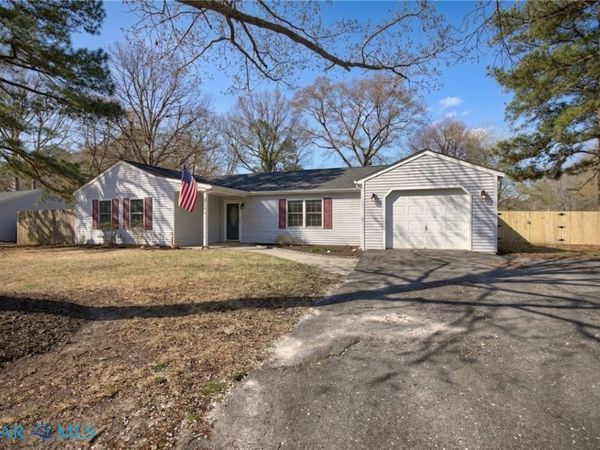 7170 Hopkins Circle, Gloucester, VA 23061