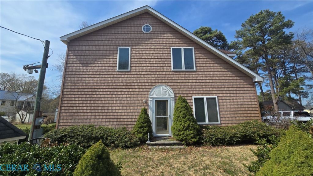 109 Cherry Drive, Hudgins, VA 23076 Main Photo