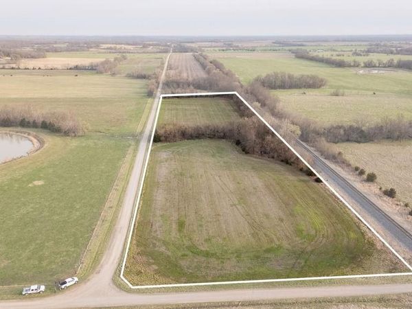 3043 Zodiac Road, Liberal, MO 64762