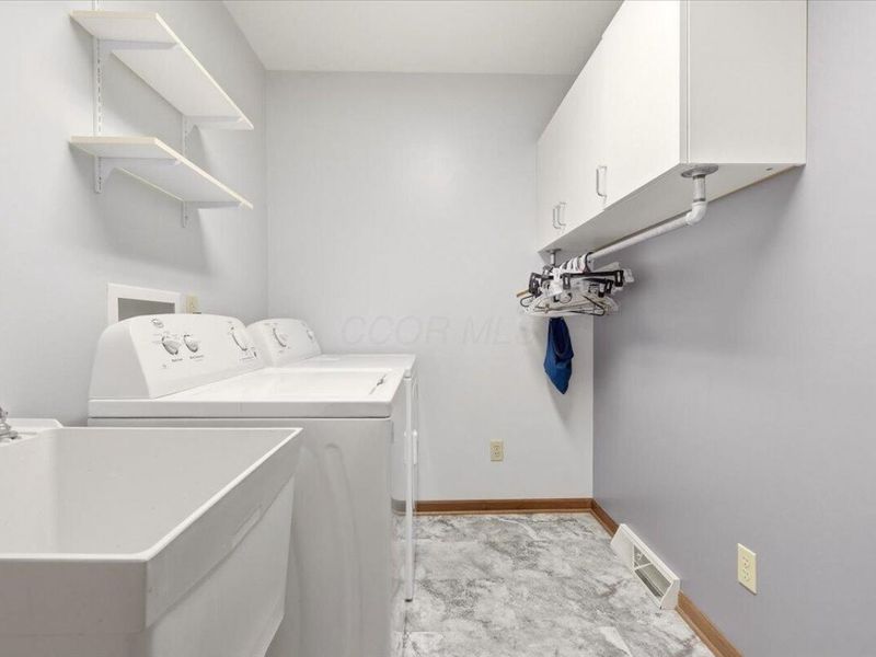 789 Country Club Drive , Howard, OH 43028 Photo 24